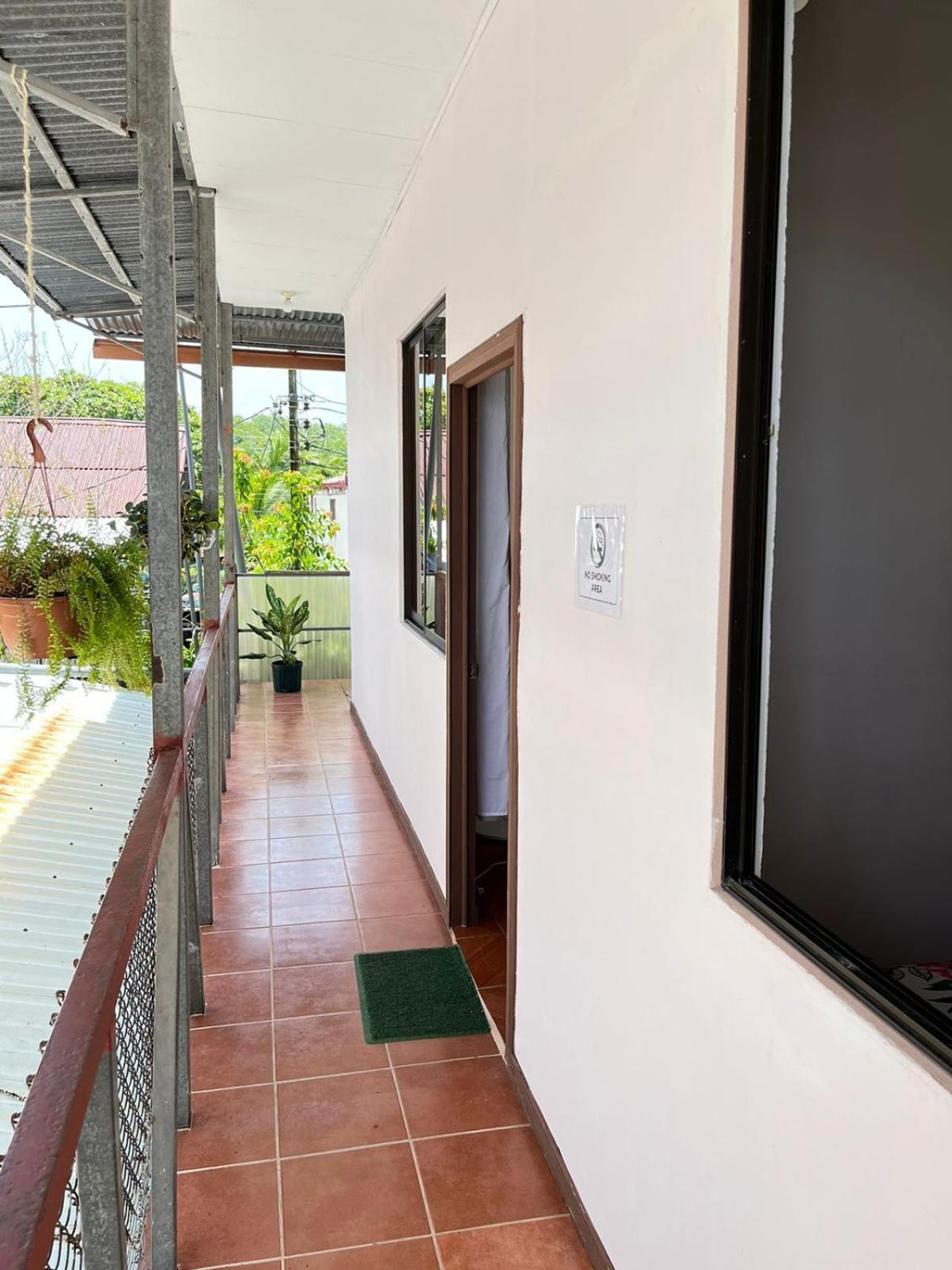 Mochis Apartment Quepos Room photo