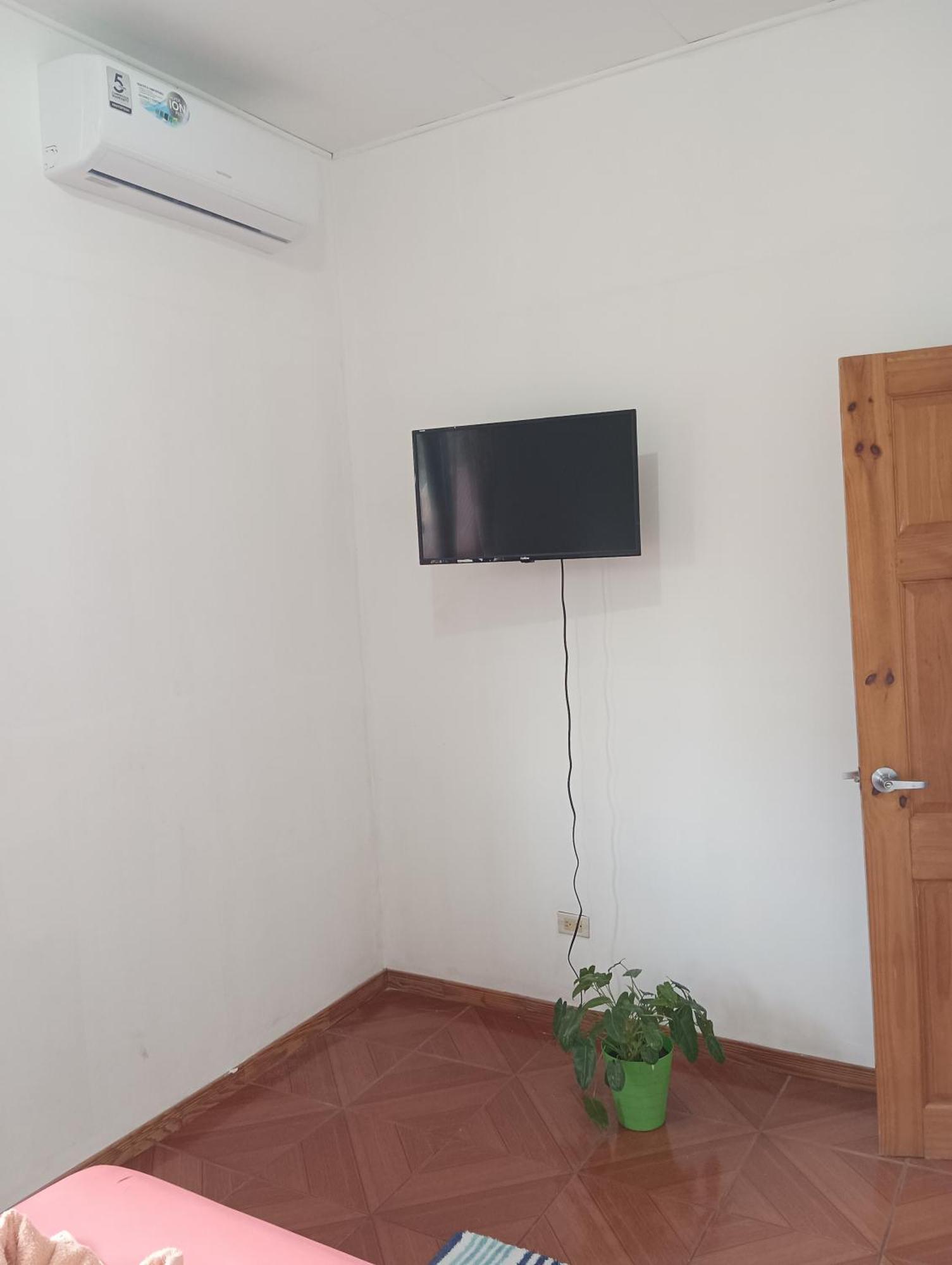 Mochis Apartment Quepos Room photo